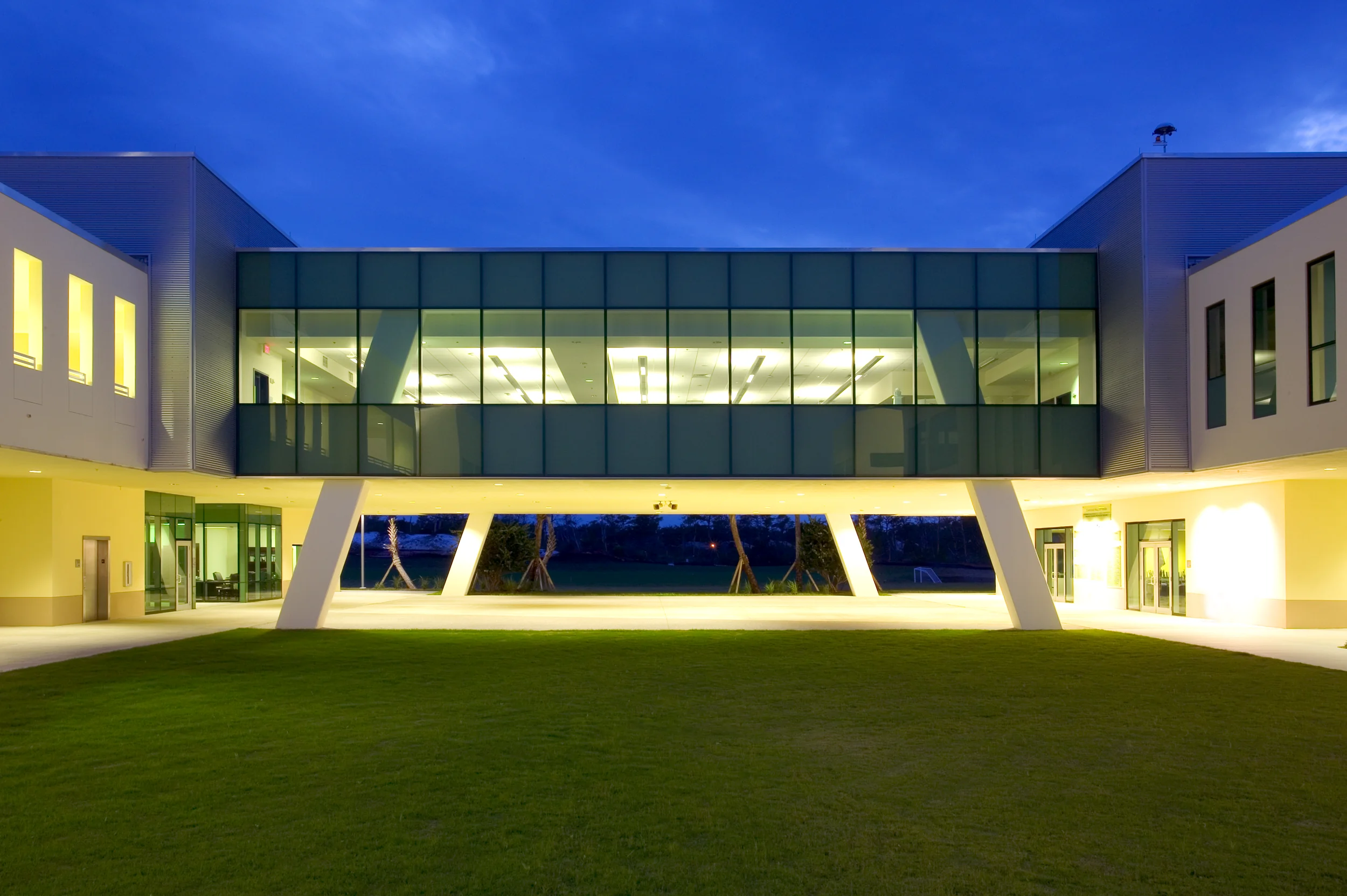 Pine School Phase 1, photograph 3 of 18