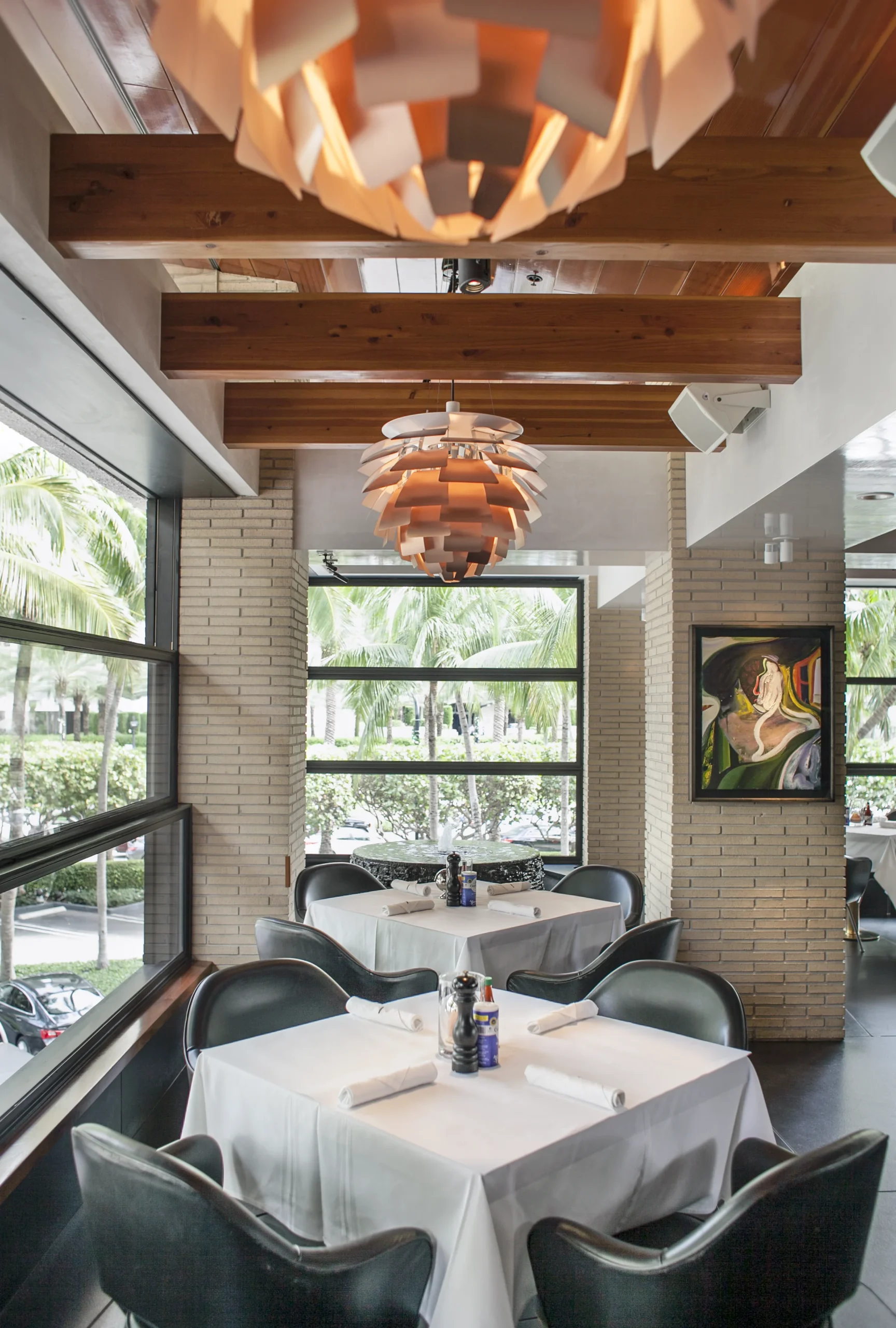 Bal Harbour Grill, photograph 5 of 9