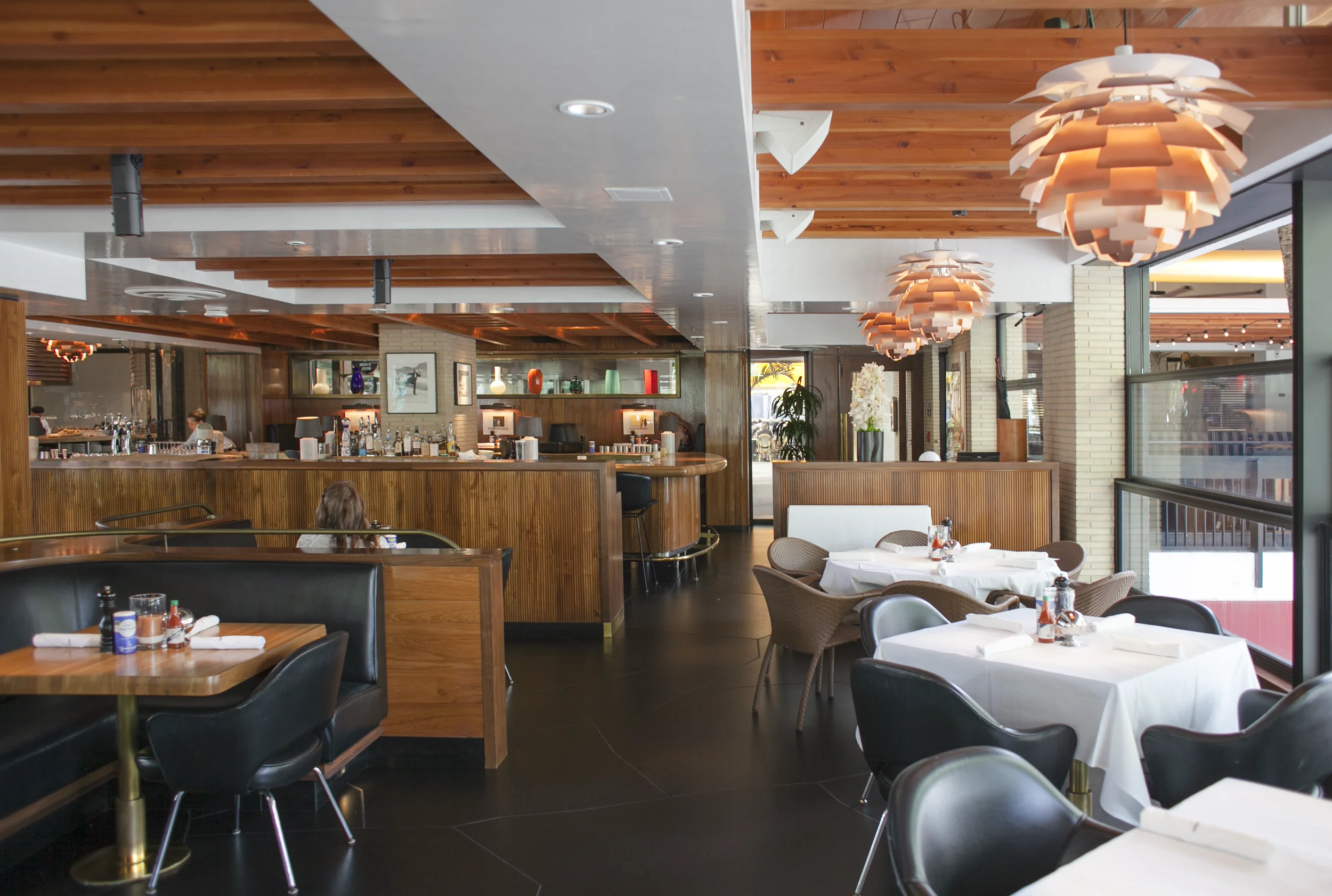 Bal Harbour Grill, photograph 6 of 9